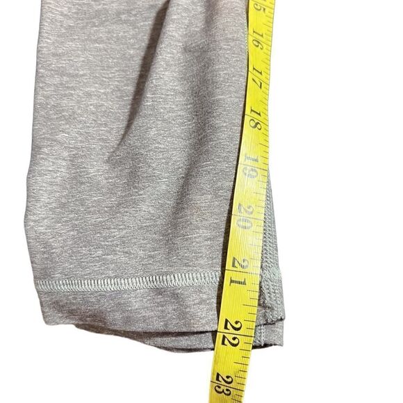 🍋 Lululemon 🍋 size 4 cropped legging - Picture 4 of 9